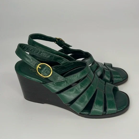 Vintage 70s Rodan Stacked Wedge Sandals in Green Leather Size 5 1/2 - Picture 2 of 13